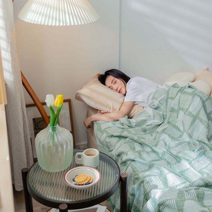 91家纺网 家纺一手货源 找家纺 雯雨 2022新款无印风纱布毛巾被夏被直播平行线绿