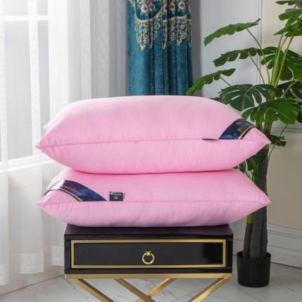 91家纺网 家纺一手货源 找家纺 （总）皇家乳胶体验馆2023新款满天星酒店风格枕 扭花