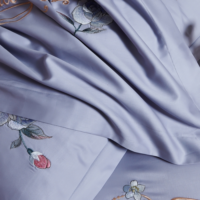 91家纺网 家纺一手货源 找家纺 优姿 2022新款100支长绒棉绣花四件套—花叶倾城-灰