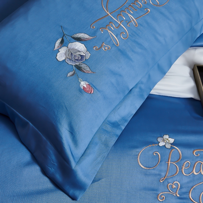 91家纺网 家纺一手货源 找家纺 优姿 2022新款100支长绒棉绣花四件套—花叶倾城-蓝色