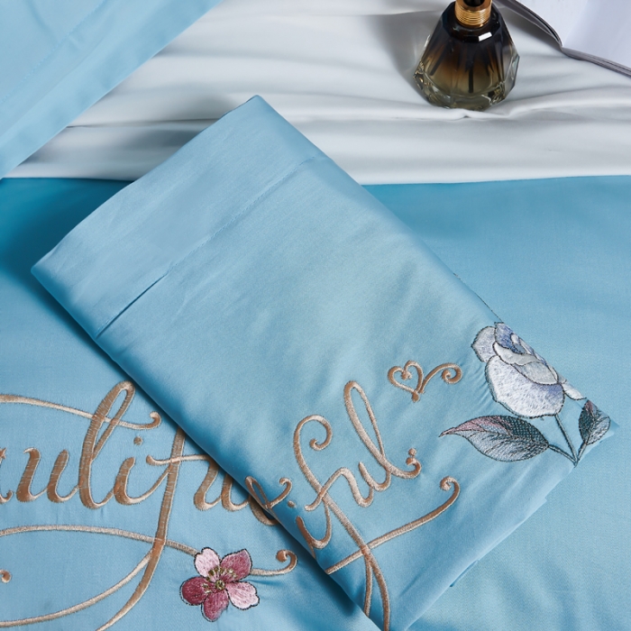 91家纺网 家纺一手货源 找家纺 优姿 2022新款100支长绒棉绣花四件套—花叶倾城-浅蓝