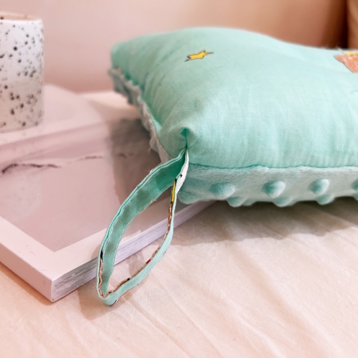 91家纺网 家纺一手货源 找家纺 (总）伟邦 2023新款全棉安抚豆豆儿童枕