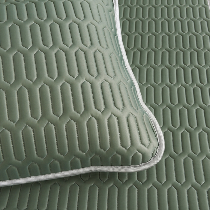 91家纺网 家纺一手货源 找家纺 寐居 2022新款纯色凉感丝乳胶凉席三件套 工装绿