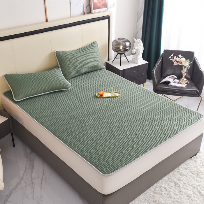91家纺网 家纺一手货源 找家纺 寐居 2022新款纯色凉感丝乳胶凉席三件套 工装绿