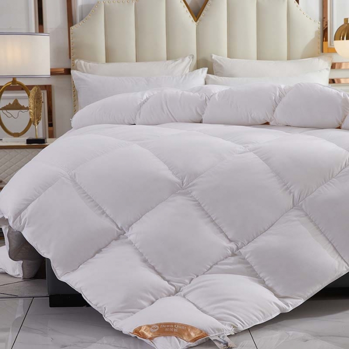 91家纺网 家纺一手货源 找家纺 羽仙子 2023爆款80s柔赛丝90白鹅绒被羽绒被春秋被冬被 白色