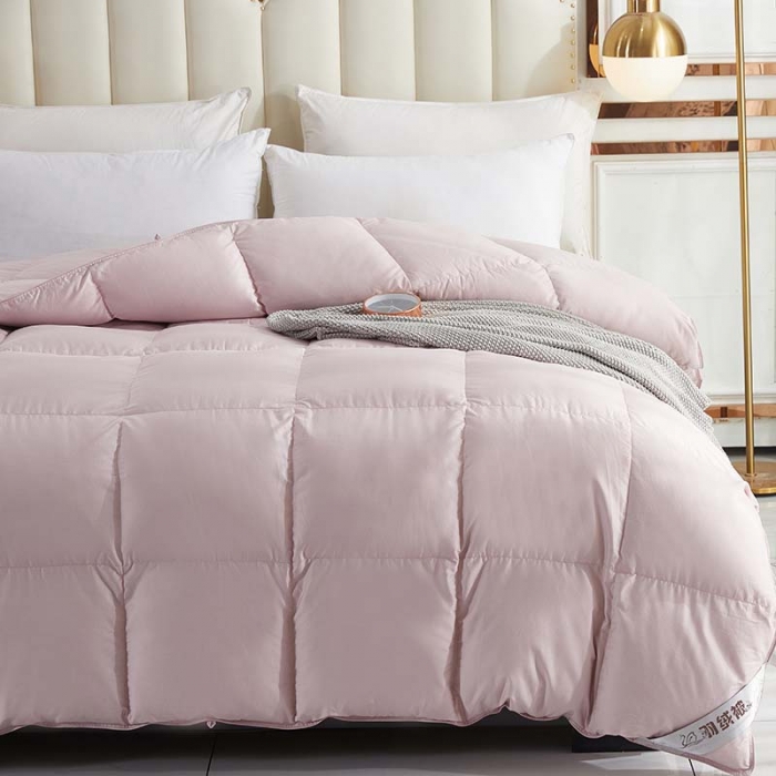 91家纺网 家纺一手货源 找家纺 羽仙子 2023爆款80s柔赛丝90白鹅绒被羽绒被春秋被冬被 豆沙色