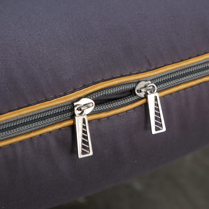 91家纺网 家纺一手货源 找家纺 照世家纺2022新款全棉羽毛款多功能抱枕被 深灰