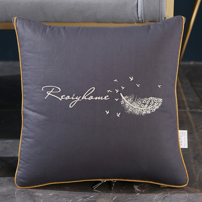 91家纺网 家纺一手货源 找家纺 照世家纺2022新款全棉羽毛款多功能抱枕被 深灰