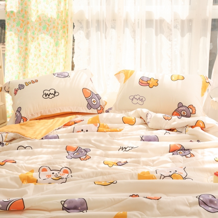 91家纺网 家纺一手货源 找家纺 慕尚 2025新款实拍水洗小花边夏被 奇幻星球