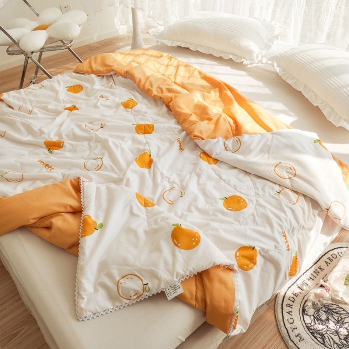 91家纺网 家纺一手货源 找家纺 慕尚 2025新款实拍水洗小花边夏被 爆爆橙