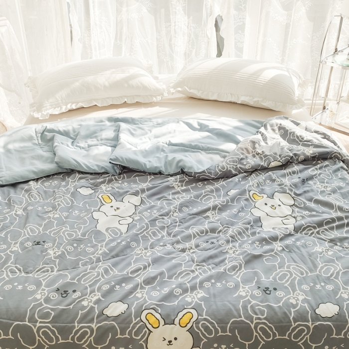 91家纺网 家纺一手货源 找家纺 慕尚 2025新款实拍水洗小花边夏被 幸运兔