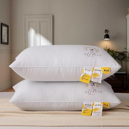 91家纺网 家纺一手货源 找家纺 皇冠之家爆款牛小白枕芯枕头 灰色