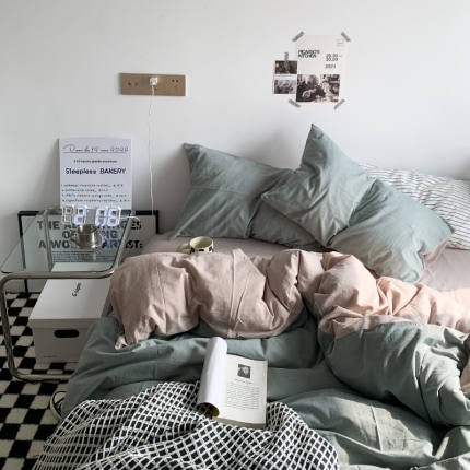 91家纺网 家纺一手货源 找家纺 2022新春ins风双拼四件套