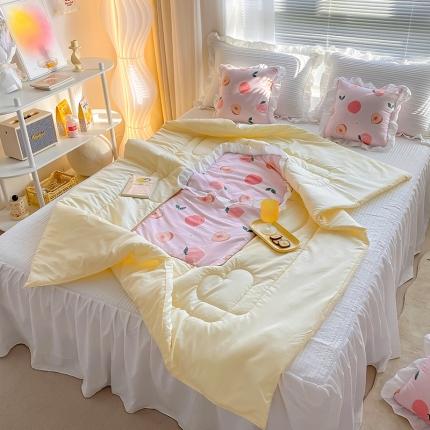 91家纺网 家纺一手货源 找家纺 （总）慕澄2022新款小清新花边款抱枕被直播赠品