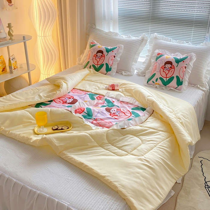 91家纺网 家纺一手货源 找家纺 慕澄2022新款小清新花边款抱枕被直播赠品 花园