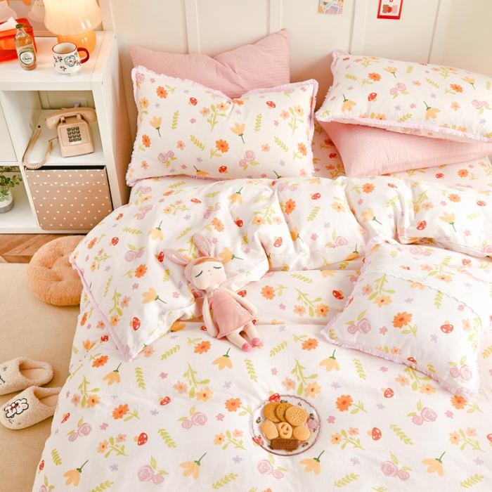 91家纺网 家纺一手货源 找家纺 亲亲公主2025新款小清新碎花韩版花边双层纱四件套 粉色蘑菇