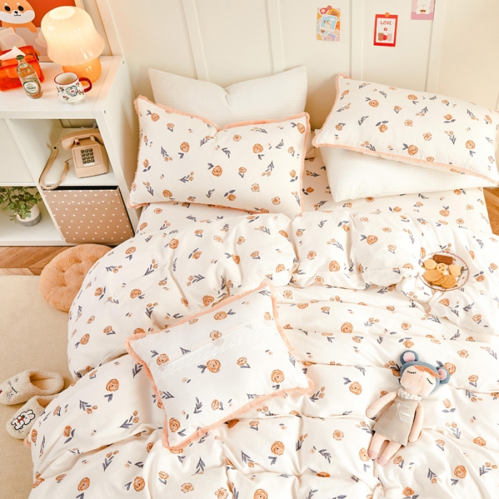 91家纺网 家纺一手货源 找家纺 亲亲公主2025新款小清新碎花韩版花边双层纱四件套 花意满满