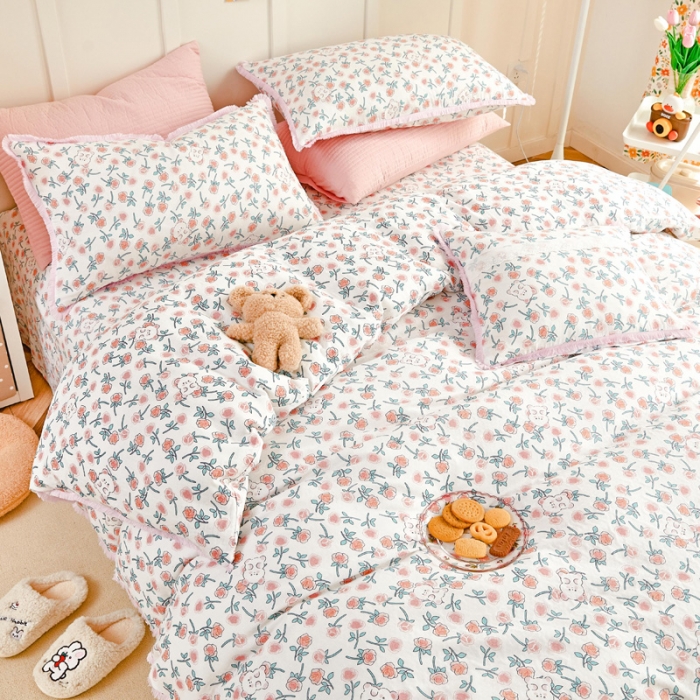 91家纺网 家纺一手货源 找家纺 亲亲公主2025新款小清新碎花韩版花边双层纱四件套 玫瑰小熊