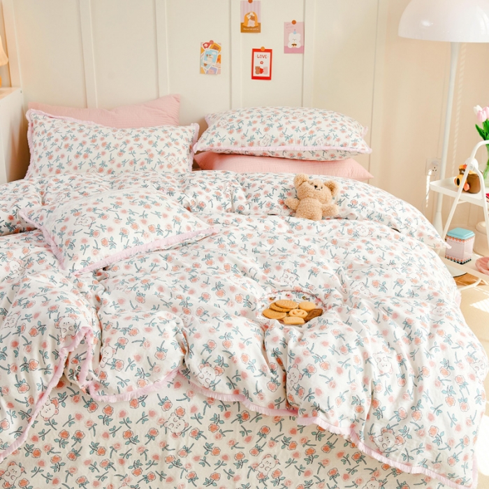 91家纺网 家纺一手货源 找家纺 亲亲公主2025新款小清新碎花韩版花边双层纱四件套 玫瑰小熊