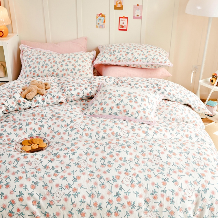 91家纺网 家纺一手货源 找家纺 亲亲公主2025新款小清新碎花韩版花边双层纱四件套 玫瑰小熊