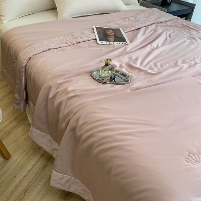 91家纺网 家纺一手货源 找家纺 （总）榻尚 2023新款纯色80天丝胶原蛋白夏被夏凉被 素