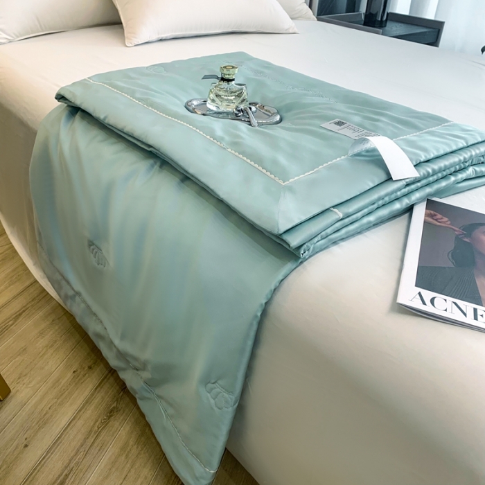 91家纺网 家纺一手货源 找家纺 榻尚 2023新款纯色80天丝胶原蛋白夏被夏凉被 素 素 湖蓝