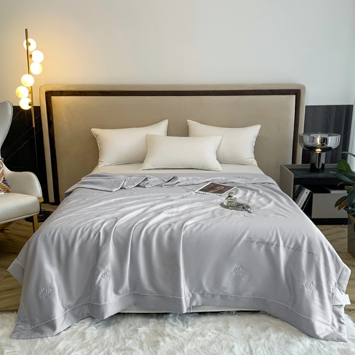 91家纺网 家纺一手货源 找家纺 榻尚 2023新款纯色80天丝胶原蛋白夏被夏凉被 素 素 灰