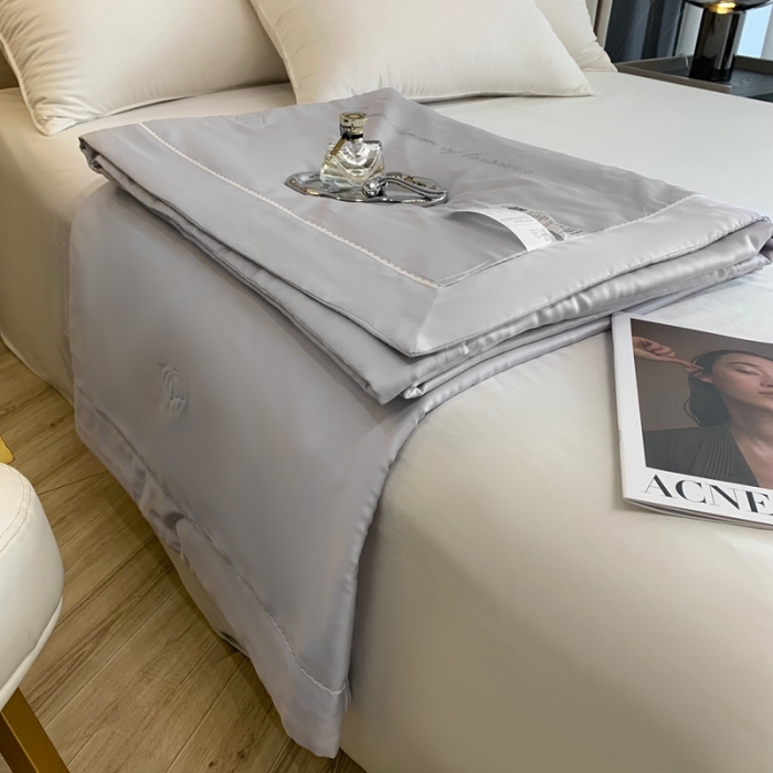 91家纺网 家纺一手货源 找家纺 榻尚 2023新款纯色80天丝胶原蛋白夏被夏凉被 素 素 灰