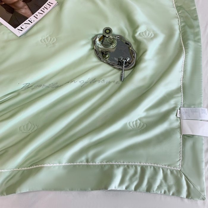 91家纺网 家纺一手货源 找家纺 榻尚 2023新款纯色80天丝胶原蛋白夏被夏凉被 素 素 绿