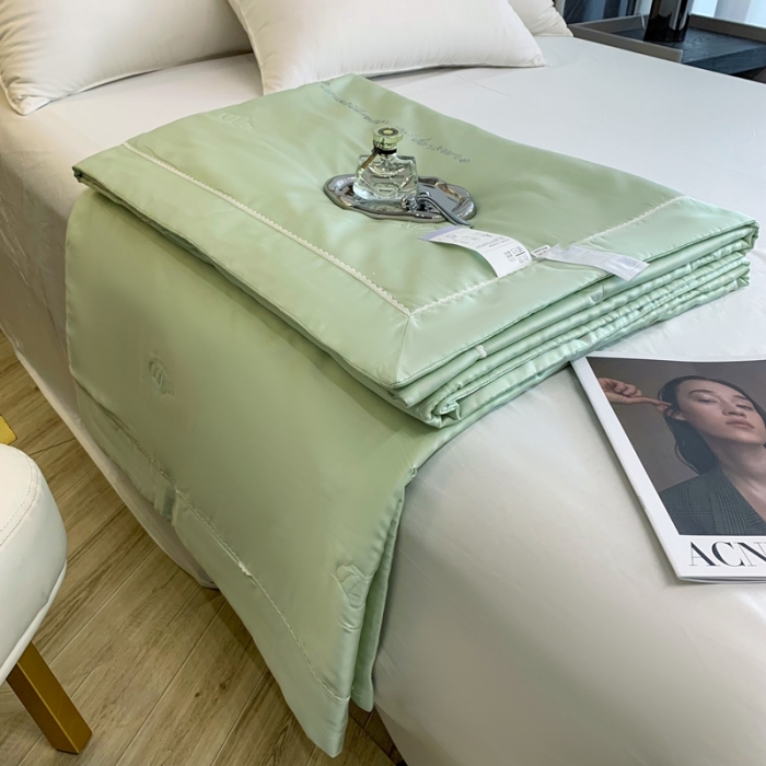 91家纺网 家纺一手货源 找家纺 榻尚 2023新款纯色80天丝胶原蛋白夏被夏凉被 素 素 绿