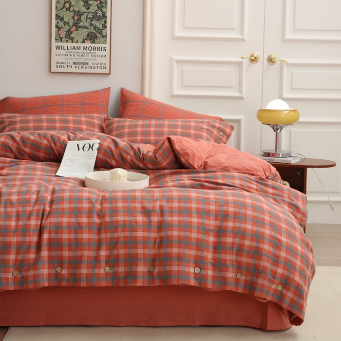 91家纺网 家纺一手货源 找家纺 榻尚 经典田园格子全棉色织水洗棉四件套 森羽（红小格）