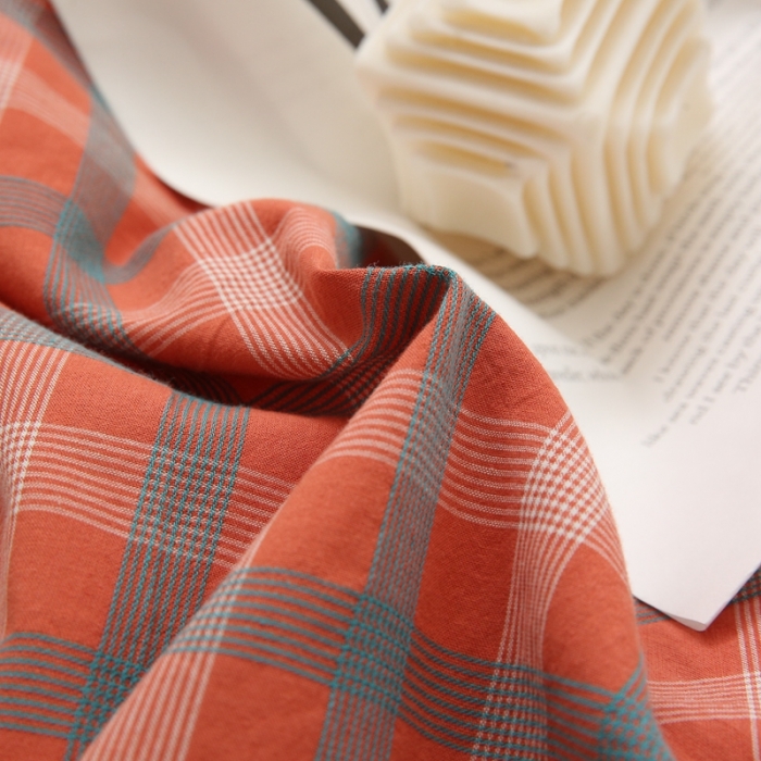 91家纺网 家纺一手货源 找家纺 榻尚 经典田园格子全棉色织水洗棉四件套 森羽（红小格）