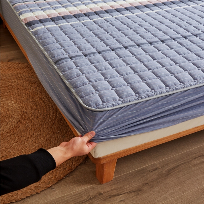 91家纺网 家纺一手货源 找家纺 雪云美A类全棉色织水洗棉床笠夹棉床罩三件套可定制格林兰