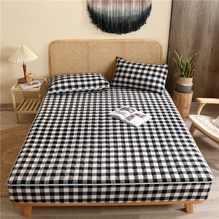 91家纺网 家纺一手货源 找家纺 雪云美A类全棉色织水洗棉床笠夹棉床罩三件套可定制黑白格