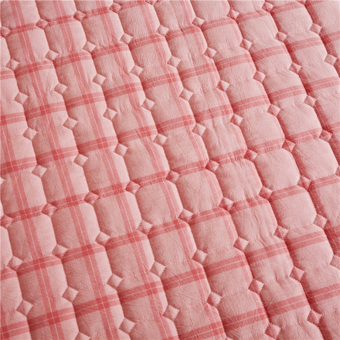 91家纺网 家纺一手货源 找家纺 雪云美A类全棉色织水洗棉床笠夹棉床罩三件套可定制加州粉