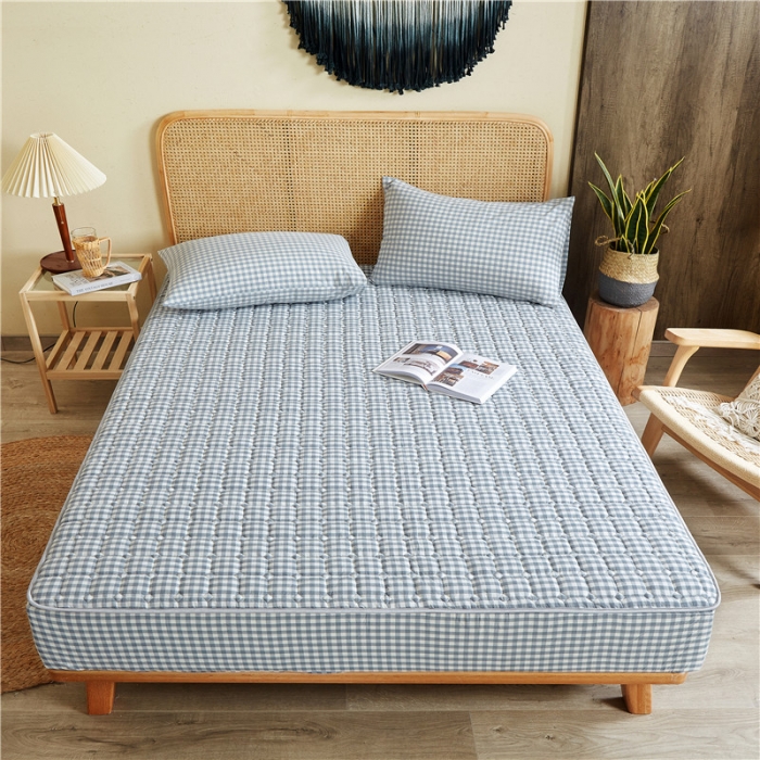 91家纺网 家纺一手货源 找家纺 雪云美A类全棉色织水洗棉床笠夹棉床罩三件套可定制蓝小格