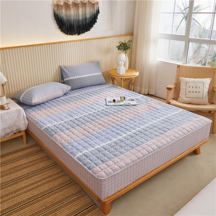 91家纺网 家纺一手货源 找家纺 雪云美A类全棉色织水洗棉床笠夹棉床罩三件套可定制 马丁粉