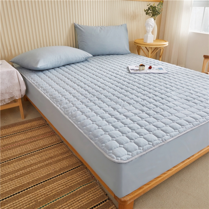 91家纺网 家纺一手货源 找家纺 雪云美A类全棉色织水洗棉床笠夹棉床罩三件套可定制清雅蓝