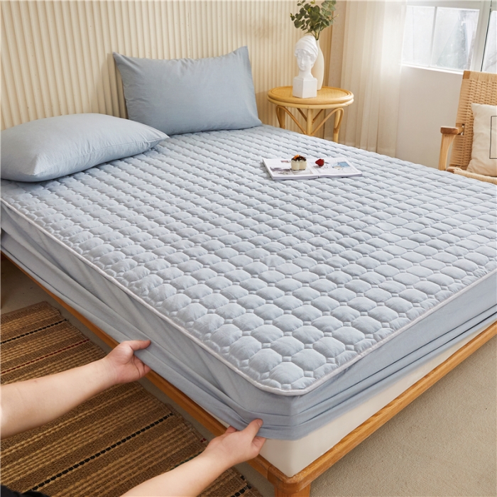 91家纺网 家纺一手货源 找家纺 雪云美A类全棉色织水洗棉床笠夹棉床罩三件套可定制清雅蓝