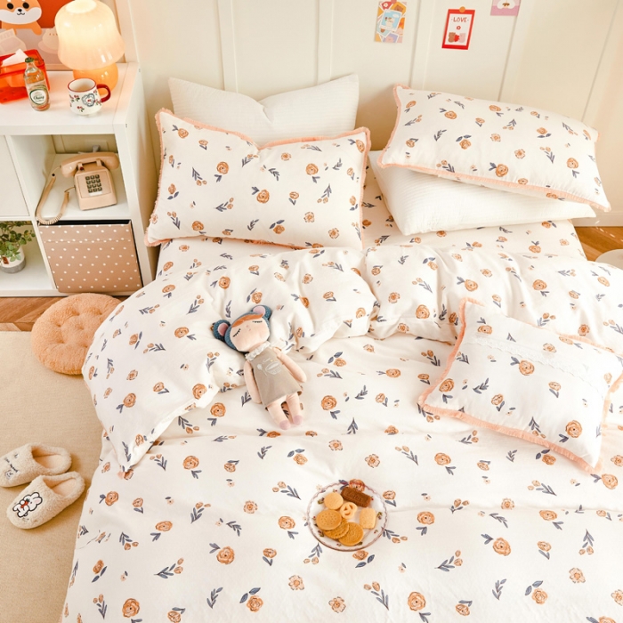 91家纺网 家纺一手货源 找家纺 （总）亲亲公主 2025新款小清新碎花韩版花边双层纱四件套