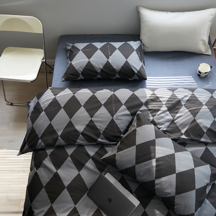 91家纺网 家纺一手货源 找家纺 （总）怡家居 2022新款全棉棋盘格混搭四件套