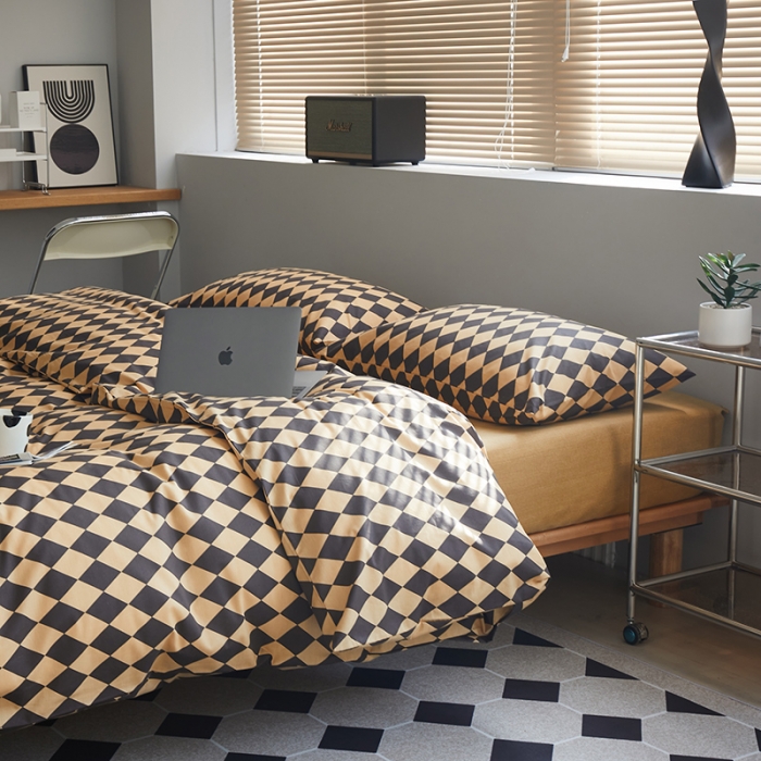 91家纺网 家纺一手货源 找家纺 怡家居 2022新款全棉棋盘格混搭四件套 菱格黑驼