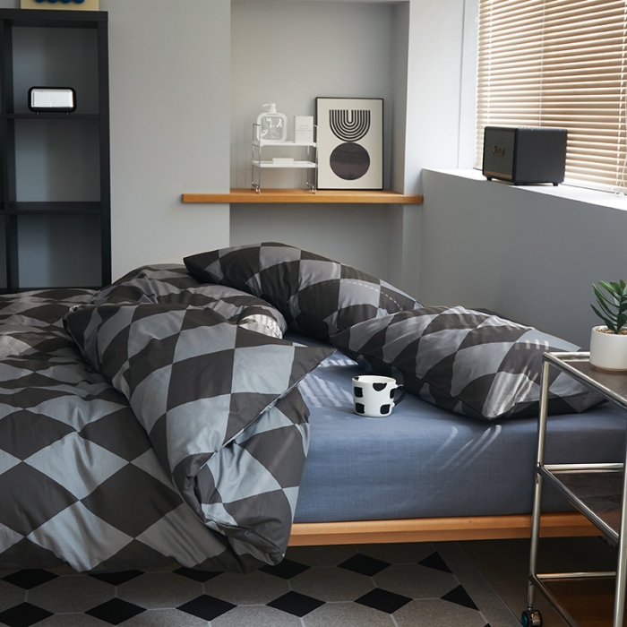 91家纺网 家纺一手货源 找家纺 怡家居 2022新款全棉棋盘格混搭四件套 菱格灰黑