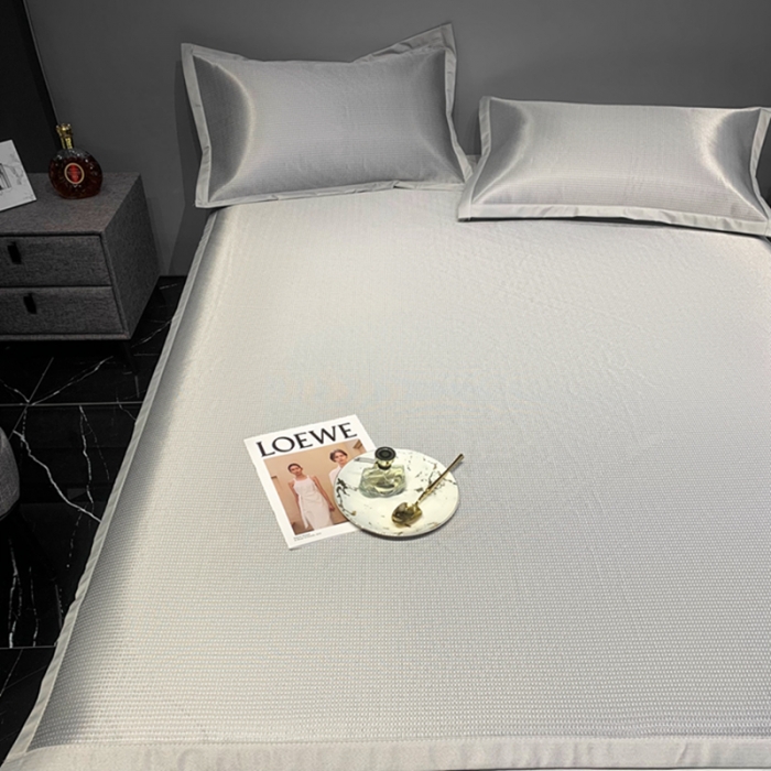 91家纺网 家纺一手货源 找家纺 澳洲羽2024新款250D冰藤提花凉席 高端-奢灰