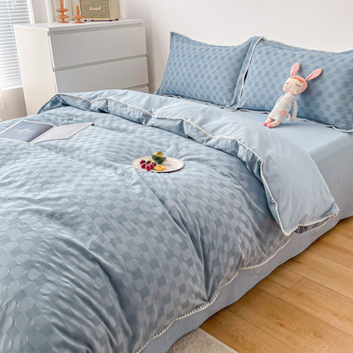 91家纺网 家纺一手货源 找家纺 娜娜 2022新款全棉水洗棉提花四件套 棋盘格-浅蓝