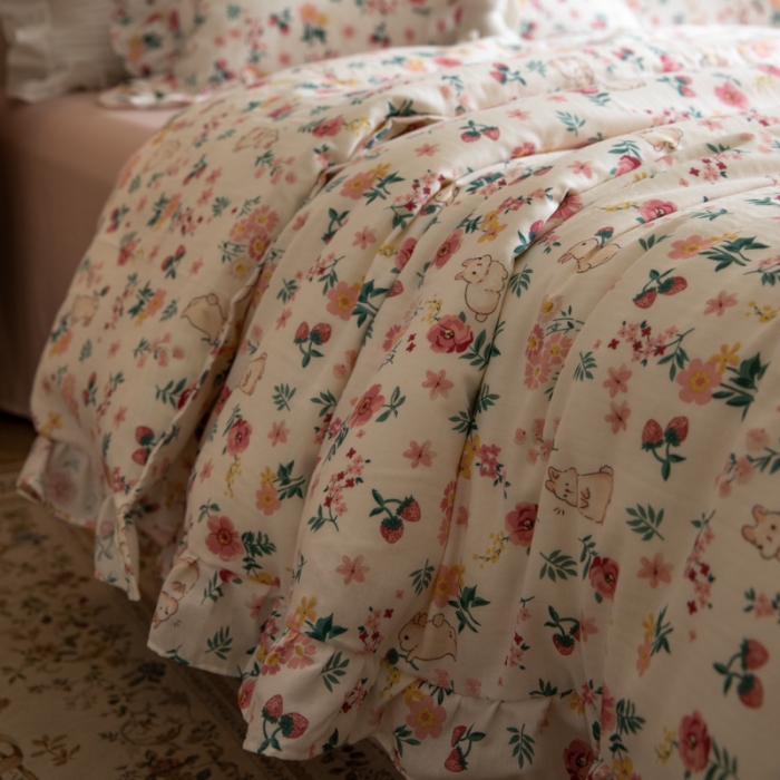 91家纺网 家纺一手货源 找家纺 淑女公社 2022春夏新款 双层纱四件套花边款 爱丽丝兔 粉