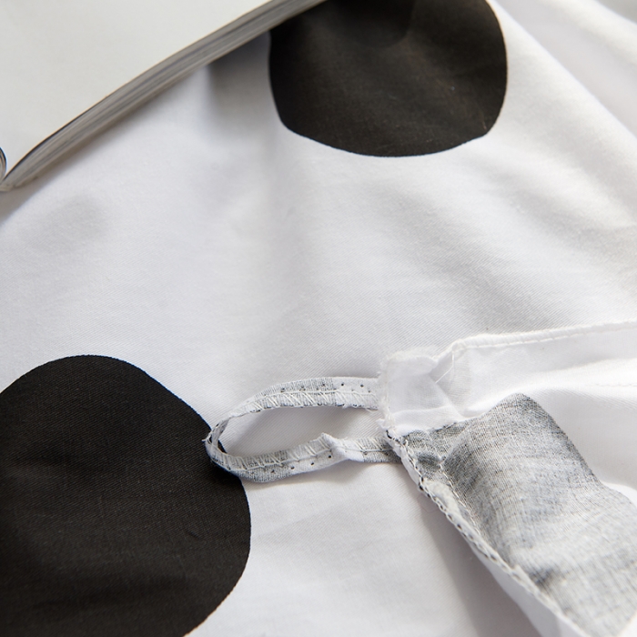 91家纺网 家纺一手货源 找家纺 艾佳2025全棉13372黑白灰经典系列四件套-场景2 洋气圈圈灰