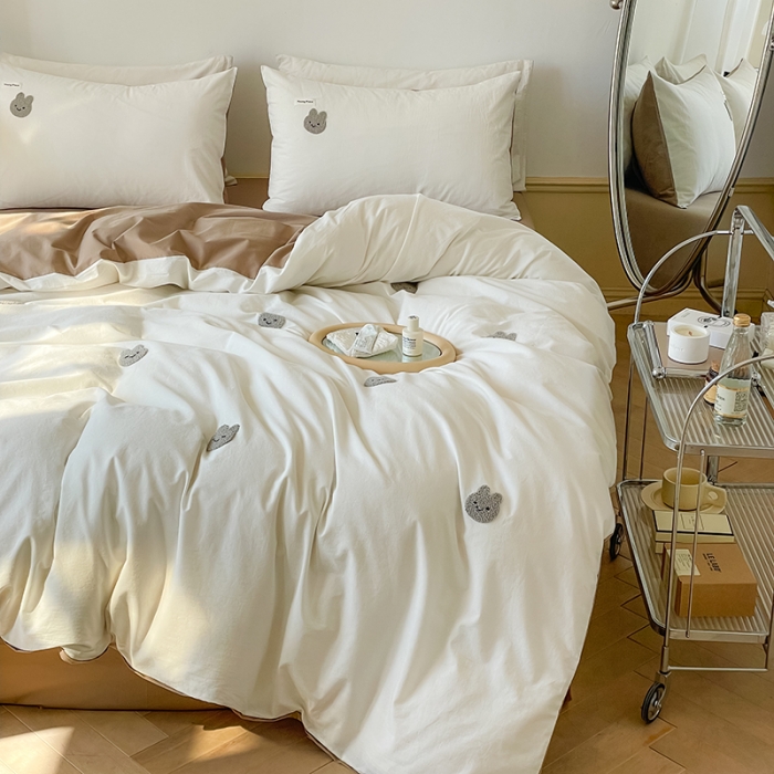 91家纺网 家纺一手货源 找家纺 洋铭区 2022新款全棉小清新水洗棉刺绣系列 小兔萌萌