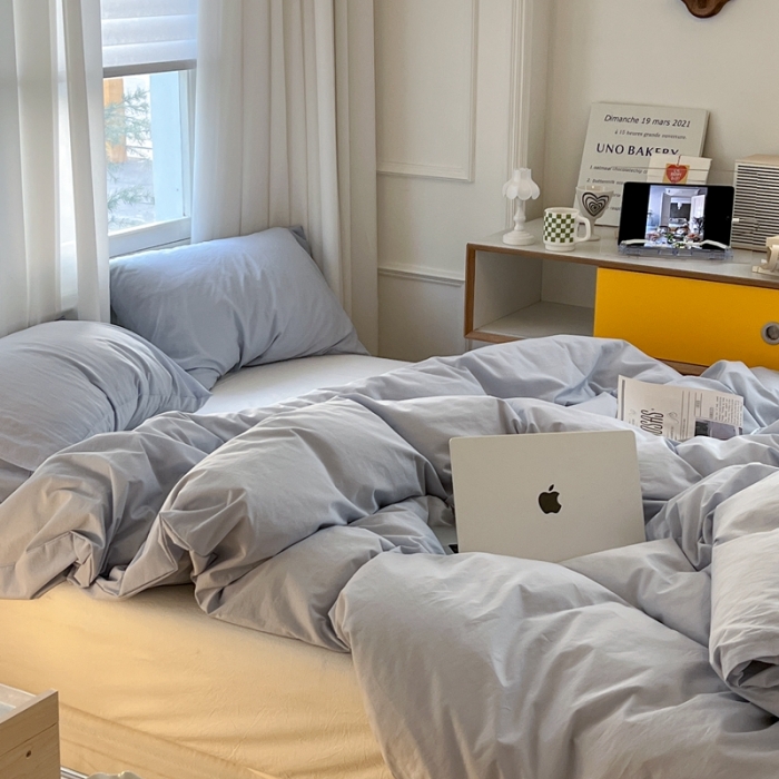 91家纺网 家纺一手货源 找家纺 六巷胡同新款ins博主风纯色混搭四件套全棉水洗棉 浅蓝牛乳白