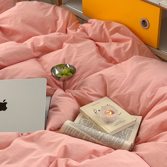 91家纺网 家纺一手货源 找家纺 六巷胡同新款ins博主风纯色混搭四件套全棉水洗棉 樱桃粉奶黄